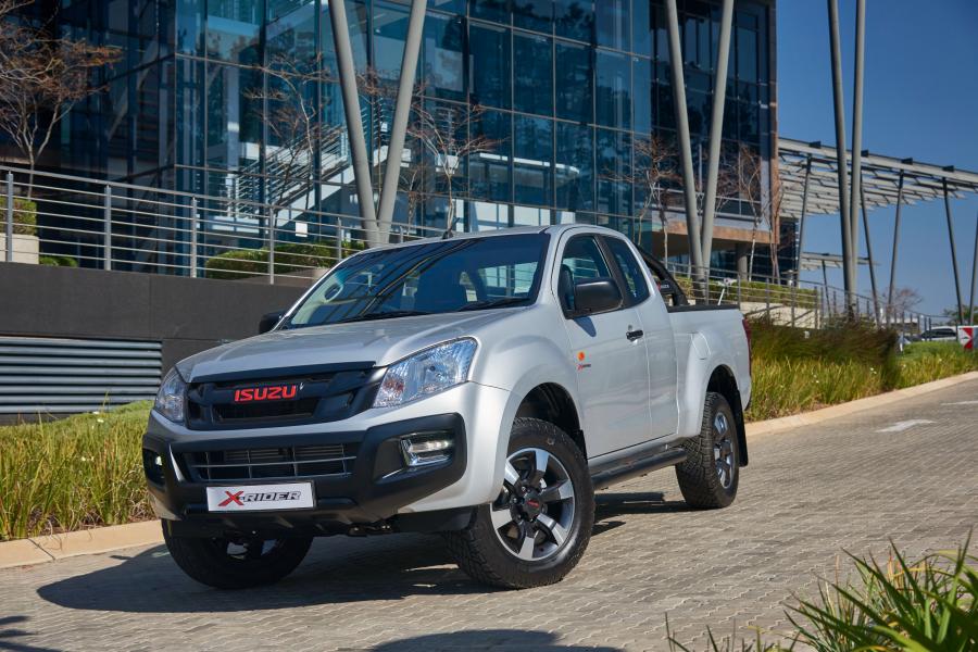  Isuzu KB Extended Cab X-Rider 2016 года  (фото 12 из 24)